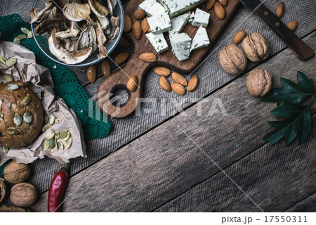 nuts mushrooms, cheese and bread healthy lunch 17550311