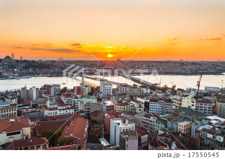 Istanbul, sunset view from Galata tower Istanbul, sunset view from Galata tower 17550545