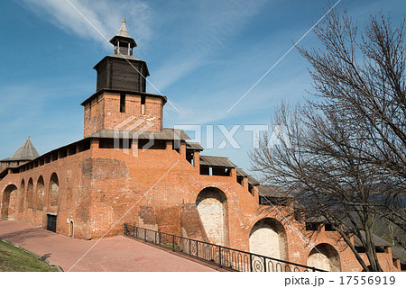 Wall and tower of Nizhny Novgorod Kremlin 17556919