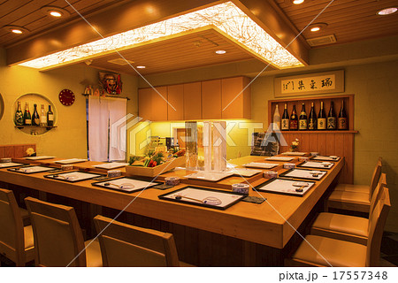 高級割烹店のカウンター 高級割烹店のカウンター 17557348