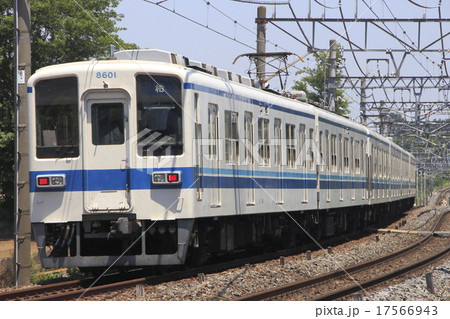 ［TD］東武野田線8000系（急行運転前） 17566943