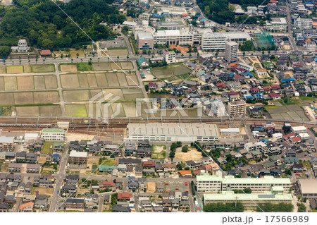 名鉄瀬戸線尾張旭駅付近を空撮 17566989