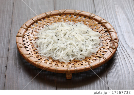 シラウオ 17567738