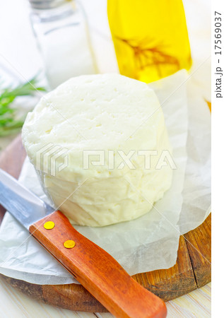 cheese 17569037