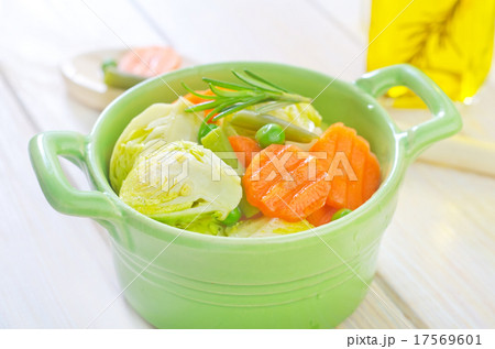 vegetables 17569601