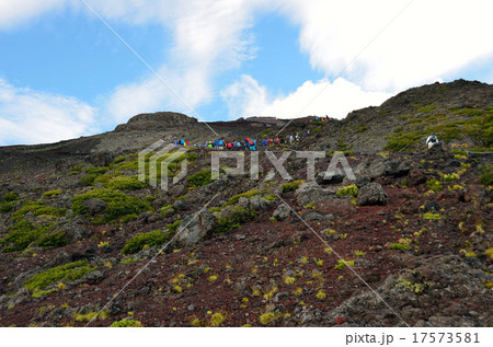 富士登山吉田ルート6～7合目 17573581