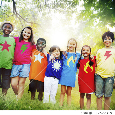 Children Friendship Togetherness Smiling Happiness Children Friendship Togetherness Smiling Happiness 17577319