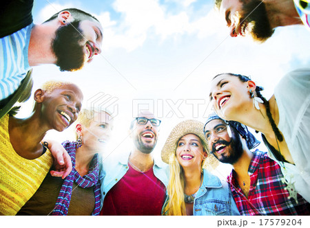 Friends Friendship Leisure Vacation Togetherness Fun Concept 17579204