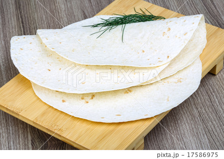 Tortillas 17586975