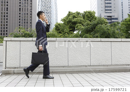 ビジネスマン ビジネスマン 17599721
