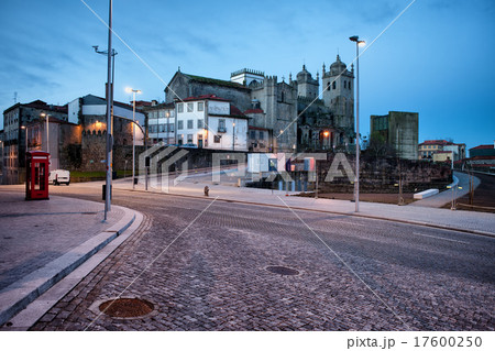Morning in the City of Porto in Portugal Morning in the City of Porto in Portugal 17600250