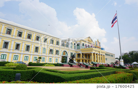 Ministry of Defence building in Bangkok 17600425