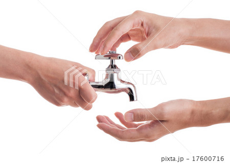 水道の蛇口 白背景 17600716