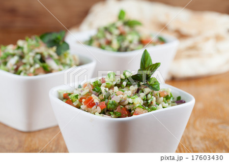 Tabbouleh 17603430