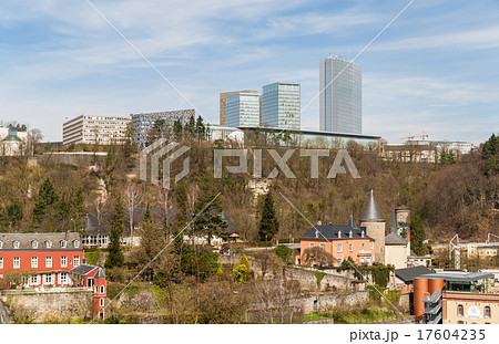 View of European institutions buildings 17604235