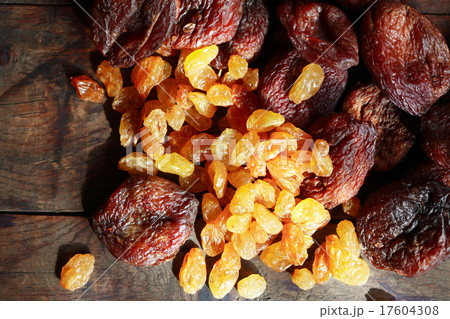 Dried Fruits Dried Fruits 17604308