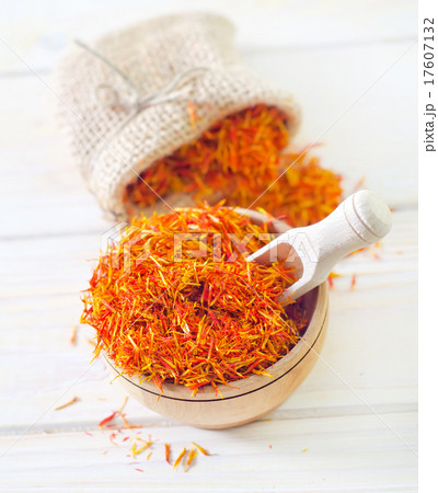 saffron saffron 17607132