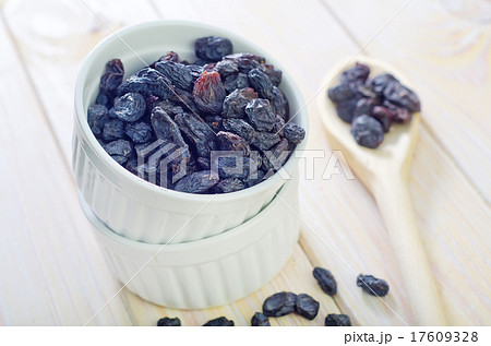 raisin raisin 17609328