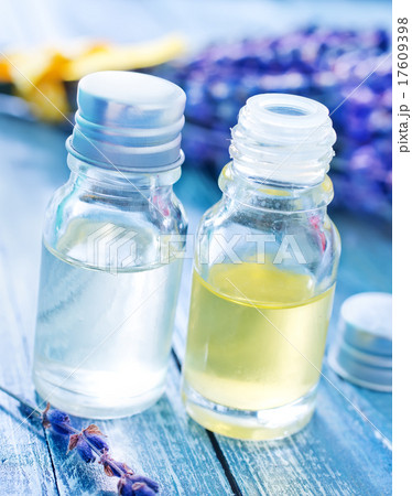 aroma oil 17609398