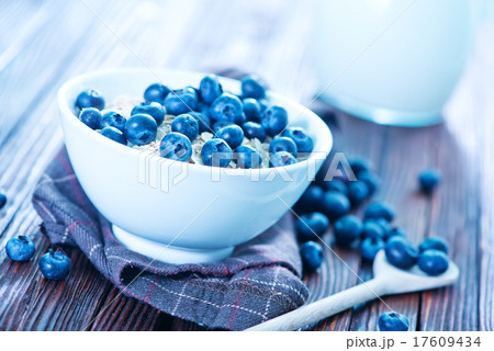 oat flakes 17609434
