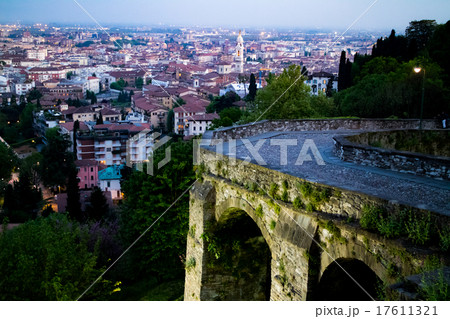 ベルガモ・バッサ 17611321