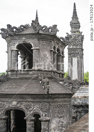 ベトナムの世界文化遺産　フエの建造物群　カイディン帝廟 17613024