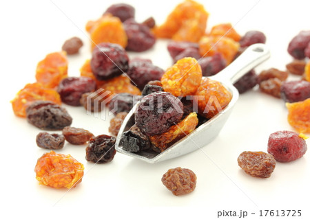 ドライフルーツ 17613725