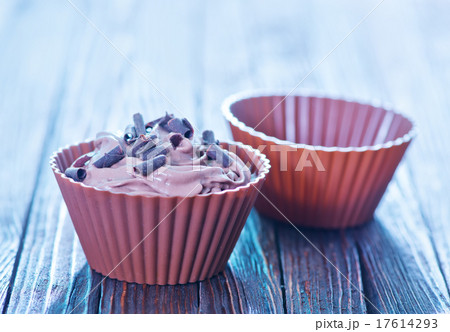 chocolate cream chocolate cream 17614293