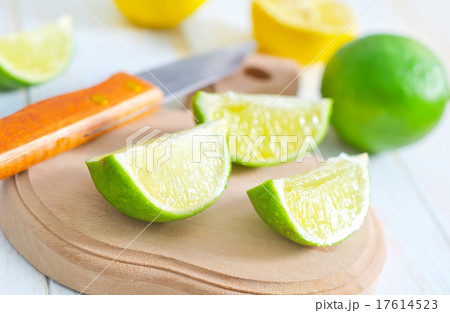 fresh lime 17614523