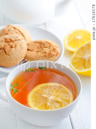 Fresh tea with lemon in the white cup 17616578