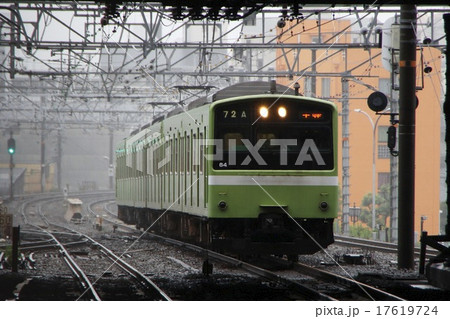 ［JR-Q］大和路線201系電車（各停：JR難波⇔王寺） 17619724