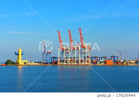 orange industrial cranes orange industrial cranes 17620944