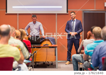 Speaker Giving a Talk at Business Meeting. Speaker Giving a Talk at Business Meeting. 17621640