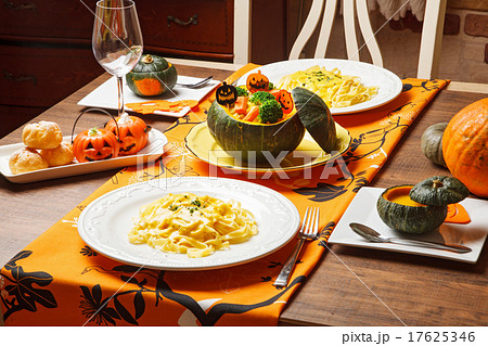 かぼちゃクリームのフェットチーネ 17625346