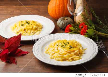 かぼちゃクリームのフェットチーネ かぼちゃクリームのフェットチーネ 17625351