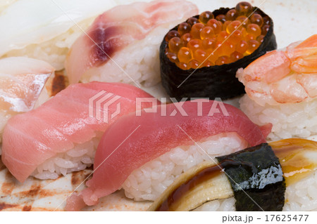 にぎり寿し にぎり寿し 17625477