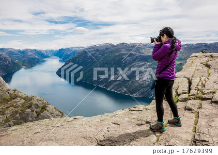 Nature photographer Nature photographer 17629399