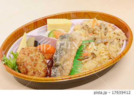 おいしいきのこごはん弁当 おいしいきのこごはん弁当 17639412
