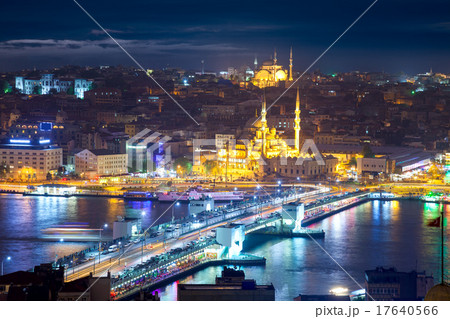 Panorama of the famous places of Istanbul at night 17640566