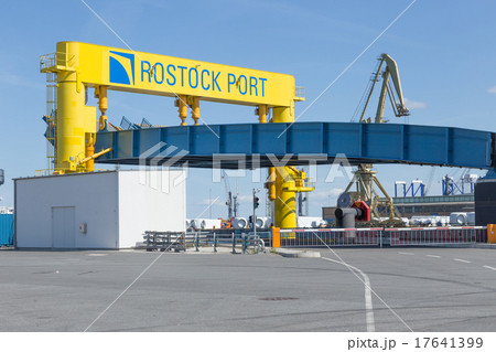 ferry ramp ferry ramp 17641399