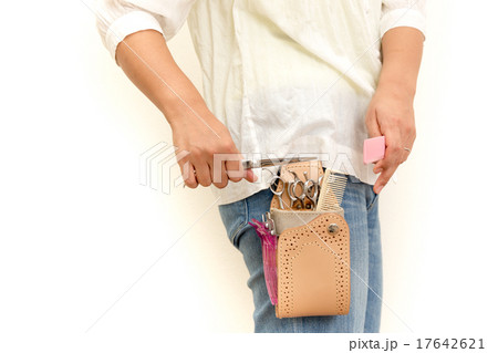 美容　理容　はさみ　カット　ヘアサロン 17642621