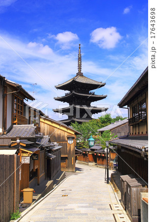 9月京都 法観寺・五重塔(八坂の塔) 17643698