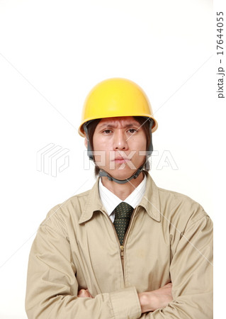 不機嫌な作業員 不機嫌な作業員 17644055