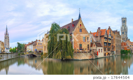 Brugge canals at sunrise Brugge canals at sunrise 17644504