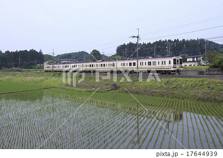 宇都宮線107系（黒磯行：両毛線直通列車） 17644939
