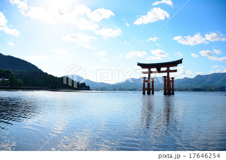嚴島神社の大鳥居（１） 17646254