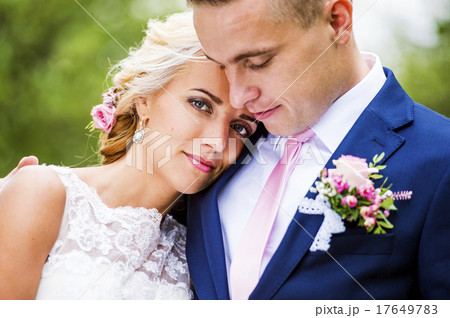 Beautiful wedding couple 17649783