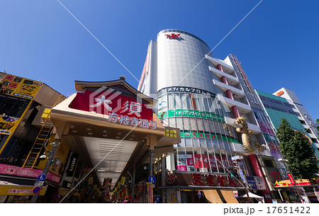 名古屋街並み 大須 万松寺通り商店街 万松寺交差点 名古屋街並み 大須 万松寺通り商店街 万松寺交差点 17651422