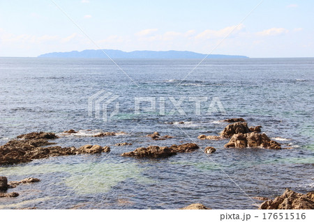 笹川流れから望む粟島 笹川流れから望む粟島 17651516