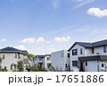 新しい町の家並み 17651886
